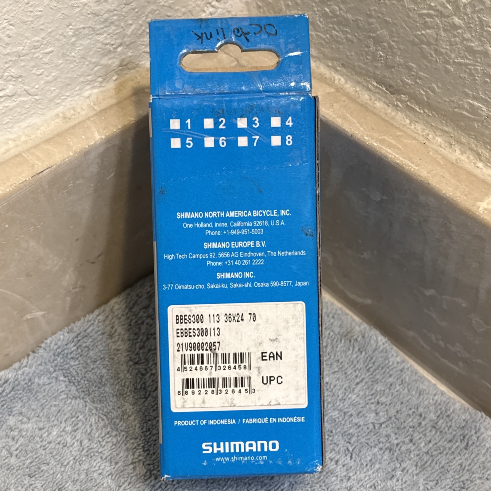 Shimano ES300 70 x 113mm Octalink V2 Spline Italian Bottom Bracket[caw]