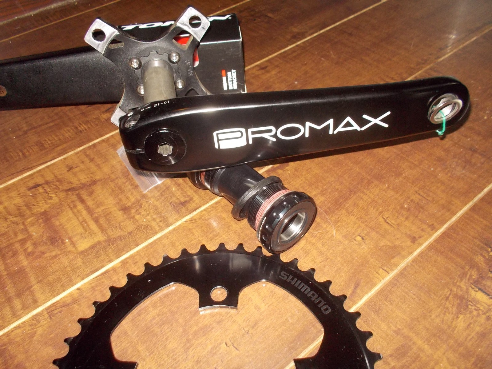 PROMAX HF-2 Hollow complete crankset 177.5 w New bb & 44t DXR black chainring