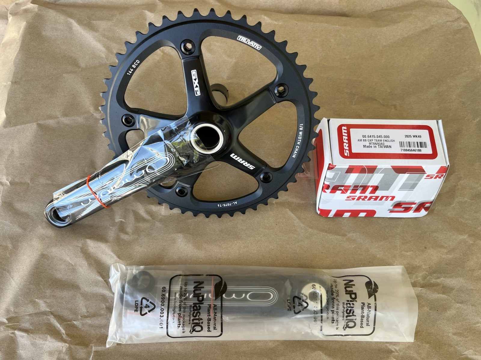 Brand New Black Sram Omnium Crankset 165mm with GXP bottom bracket