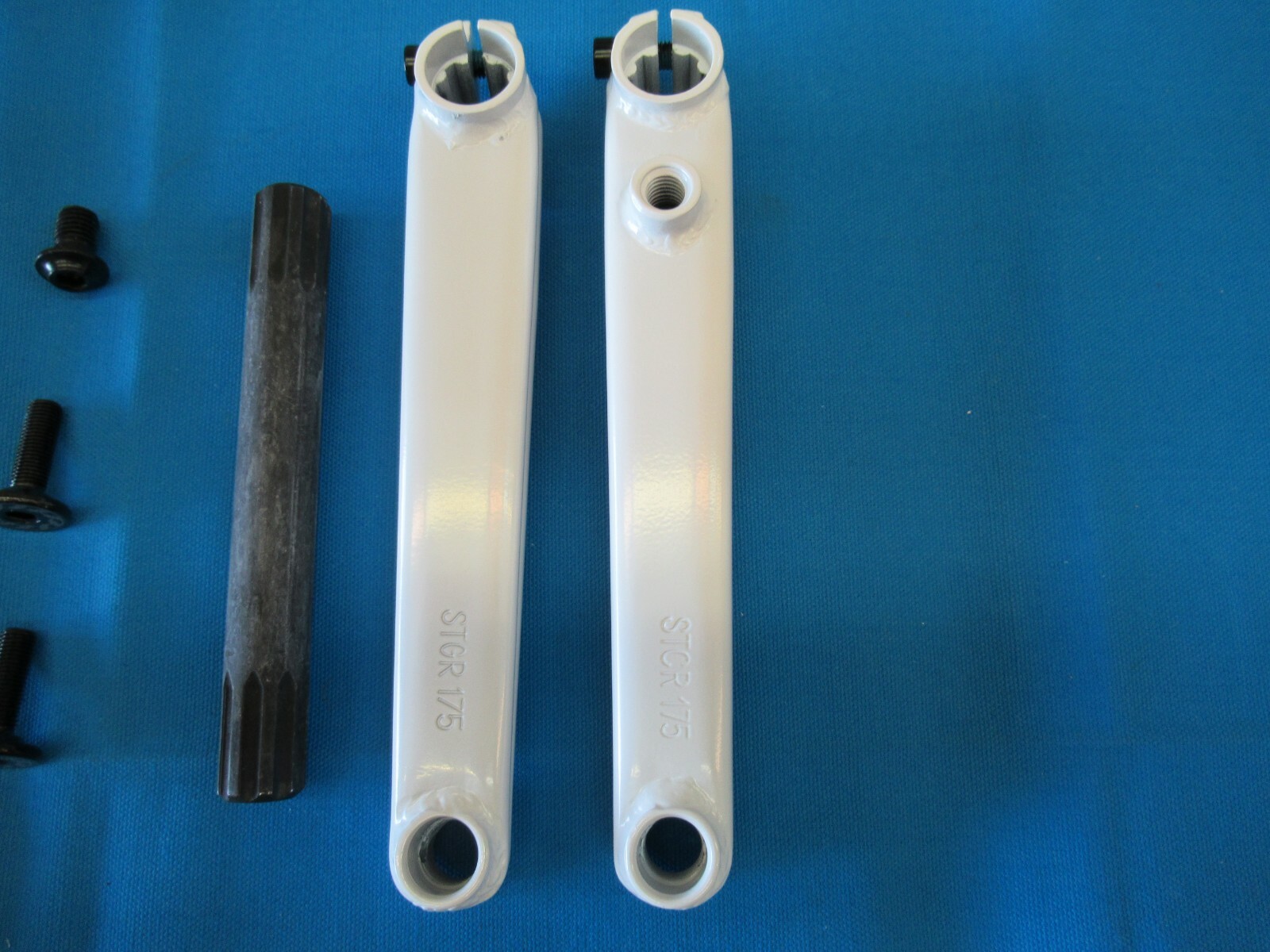 SE Bike BMX Bicycle V-Ridge Crank Cromo White 3 Piece Set 175 mm with Axle -New