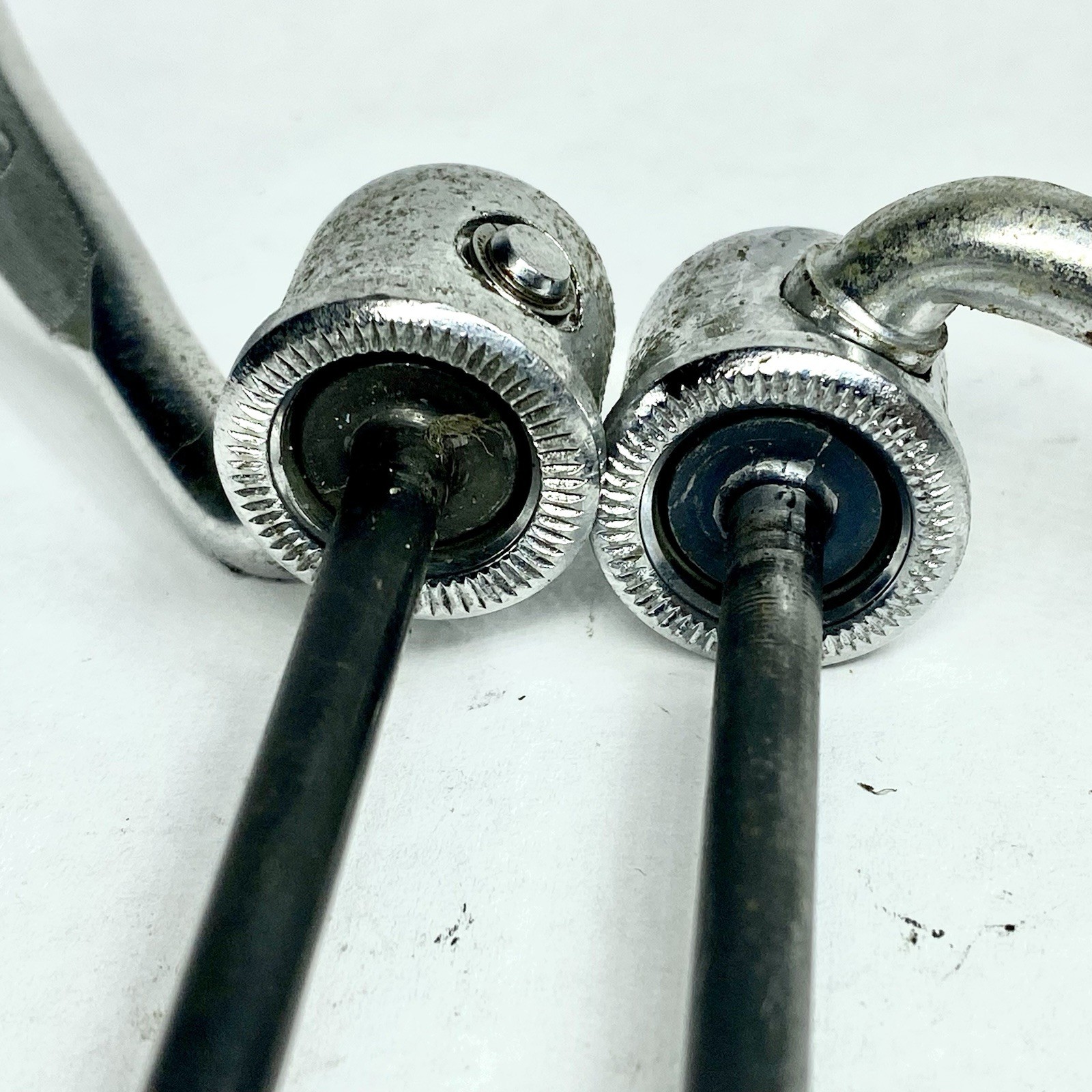 Shimano Quick Release Skewer Set Front Rear 100mm 135mm Chrome Vintage MTB