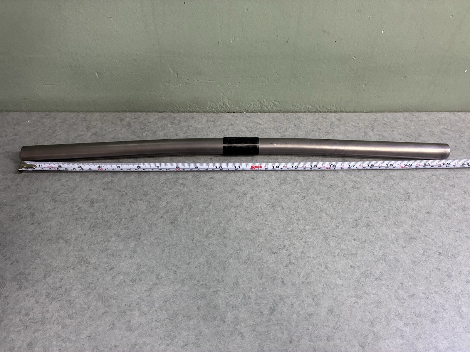 Vintage Bontrager Titec 560mm Titanium Flat Handlebar 22.2mm X 25.4 Shim