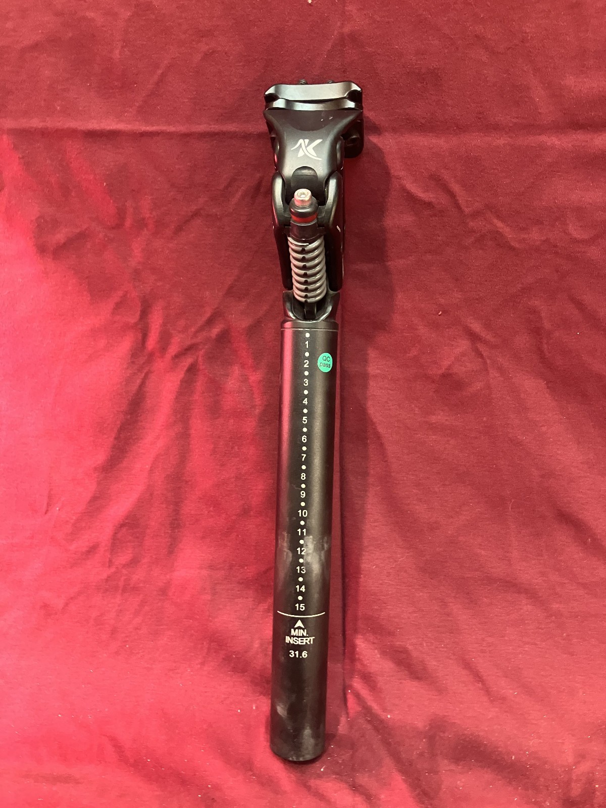 Jackrabbit Bike Kinekt XR Active Suspension Seatpost 31.6mm 350mm