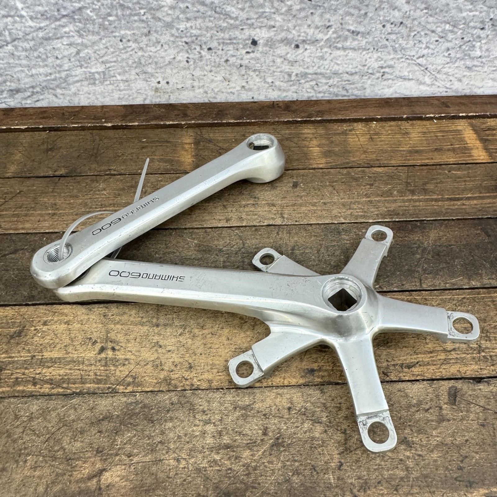 Vintage Shimano 600 Crank Set 165 Mm FC-6207 Double 130 BCD 165mm Road Japan