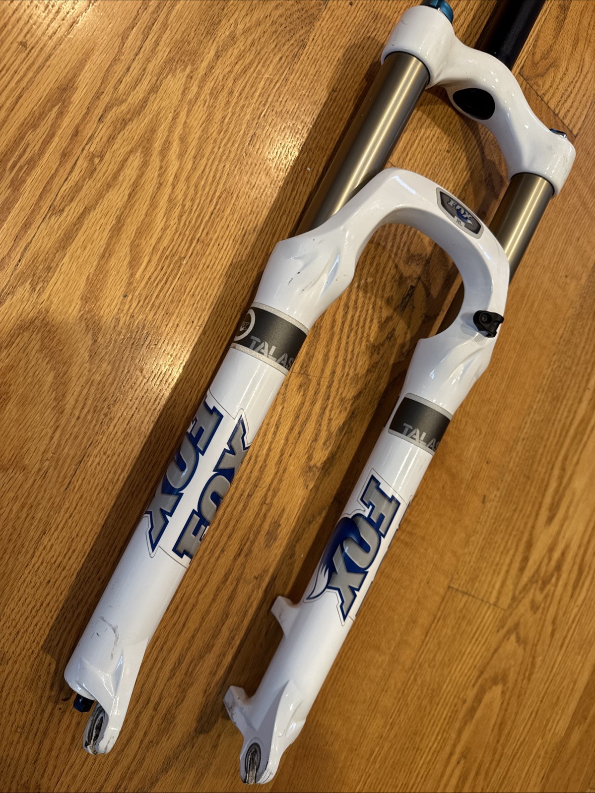 Fox Talas 32 RL 26″ Suspension Fork 130mm – 1 1/8” Straight – PM Disc Brake