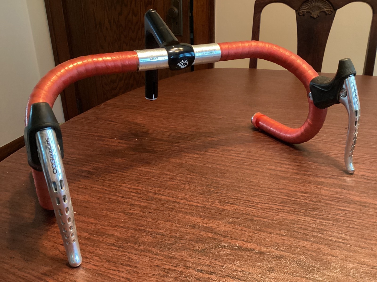 Cinelli 1R Quill Stem – 95mm 22.2mm quill PLUS 64-38 Giro bars Plus 600 Levers
