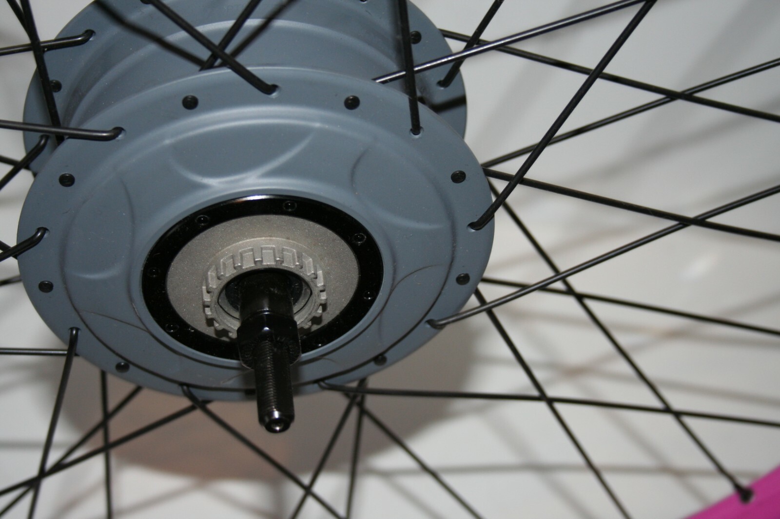 New Enviolo CVP Internally Geared Hub 36 Hole Solid Axle Wheel and Schwalbe Tire