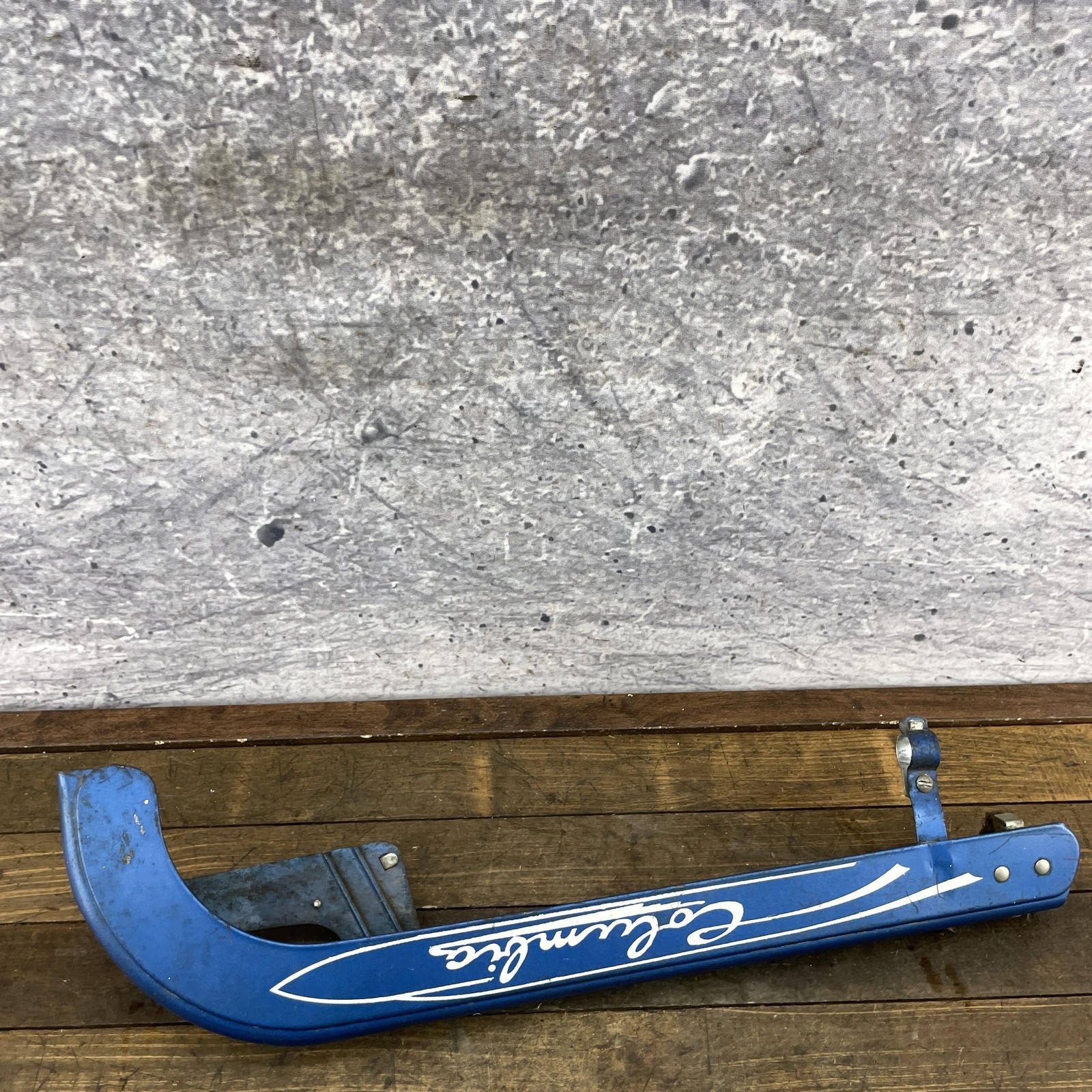 Vintage Columbia Bicycle Chain Guard Torpedo Built-In Chain Oil Port Blue Metal