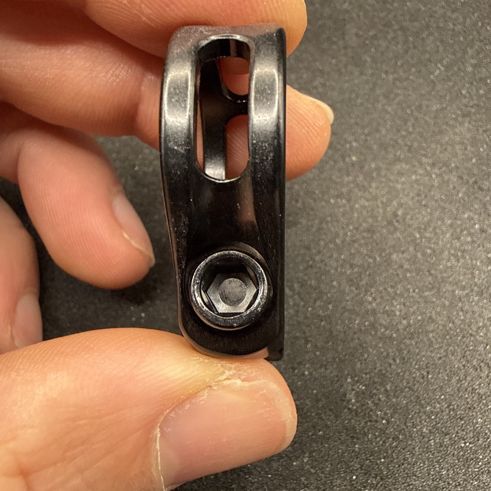 Sram Bar Clamp For Shifter 22.2 With Bolt For Mtb Discrete Black (NW)