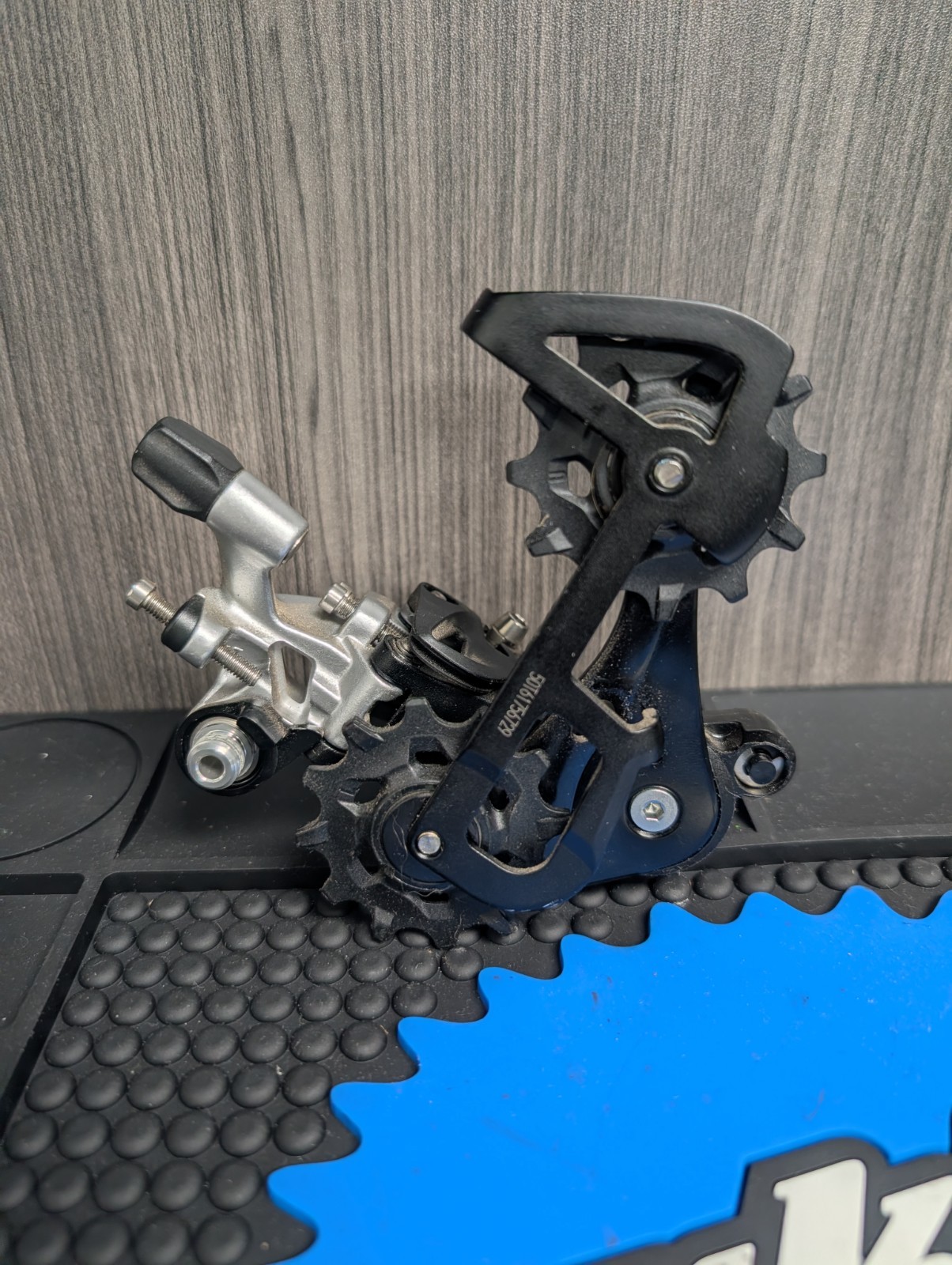 SRAM Rival 1 Type 2.1 Rear Derailleur 11-Speed Exact Actuation Medium Cage