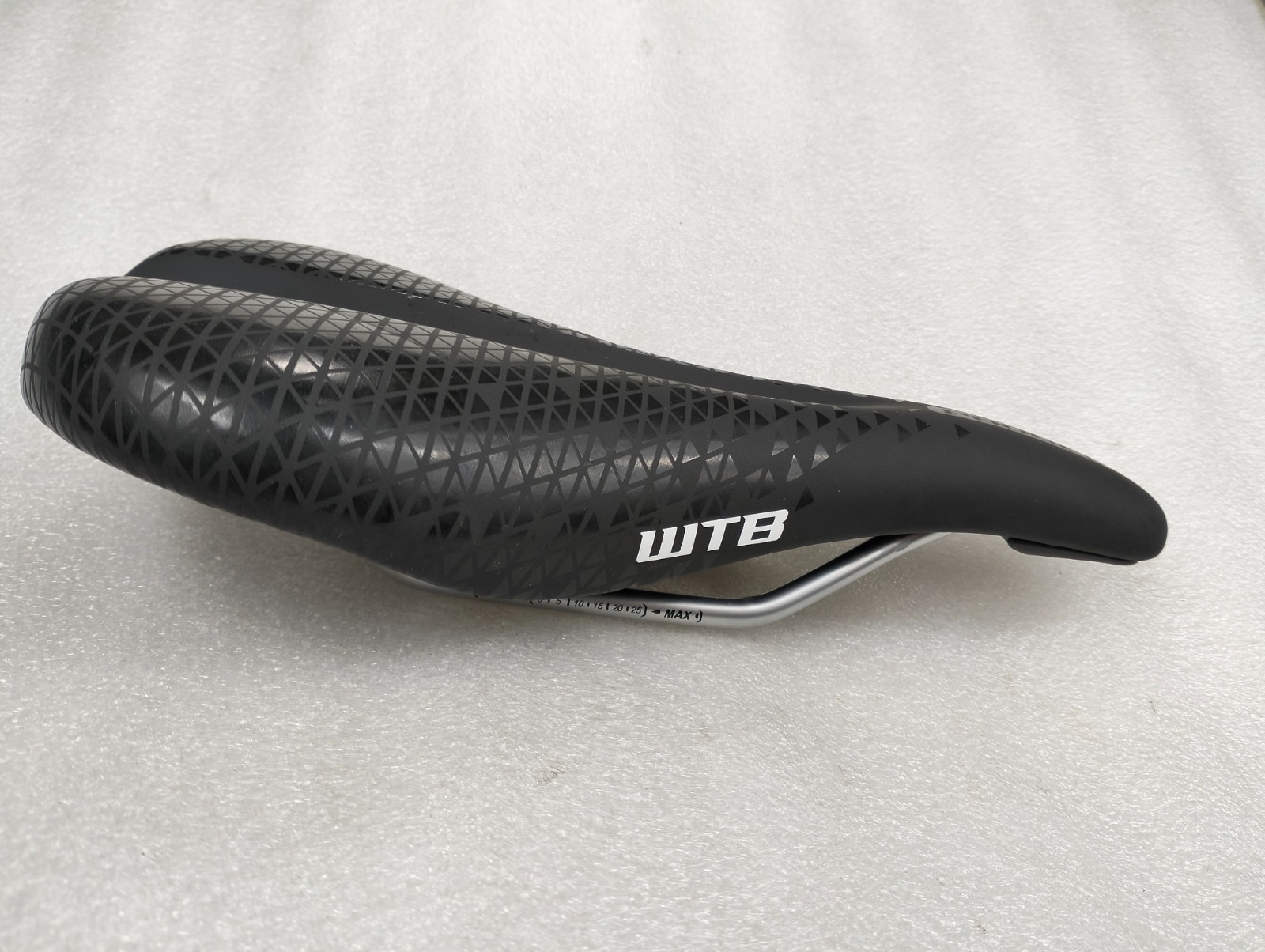 WTB DEVA PRO GEL SHORT NOSE SADDLE SEAT ROAD MTB 250MMX142MM