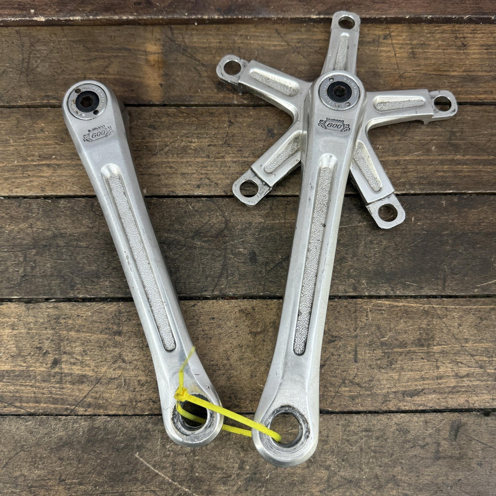 Vintage Shimano 600 Arabesque Crankset 170mm Old School BMX 130 BCD Japan