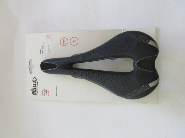 SELLE ITALIA MAX SLR Gel SuperFlow Saddle Black 145 Ti 316 Rails L3 Pre-owned