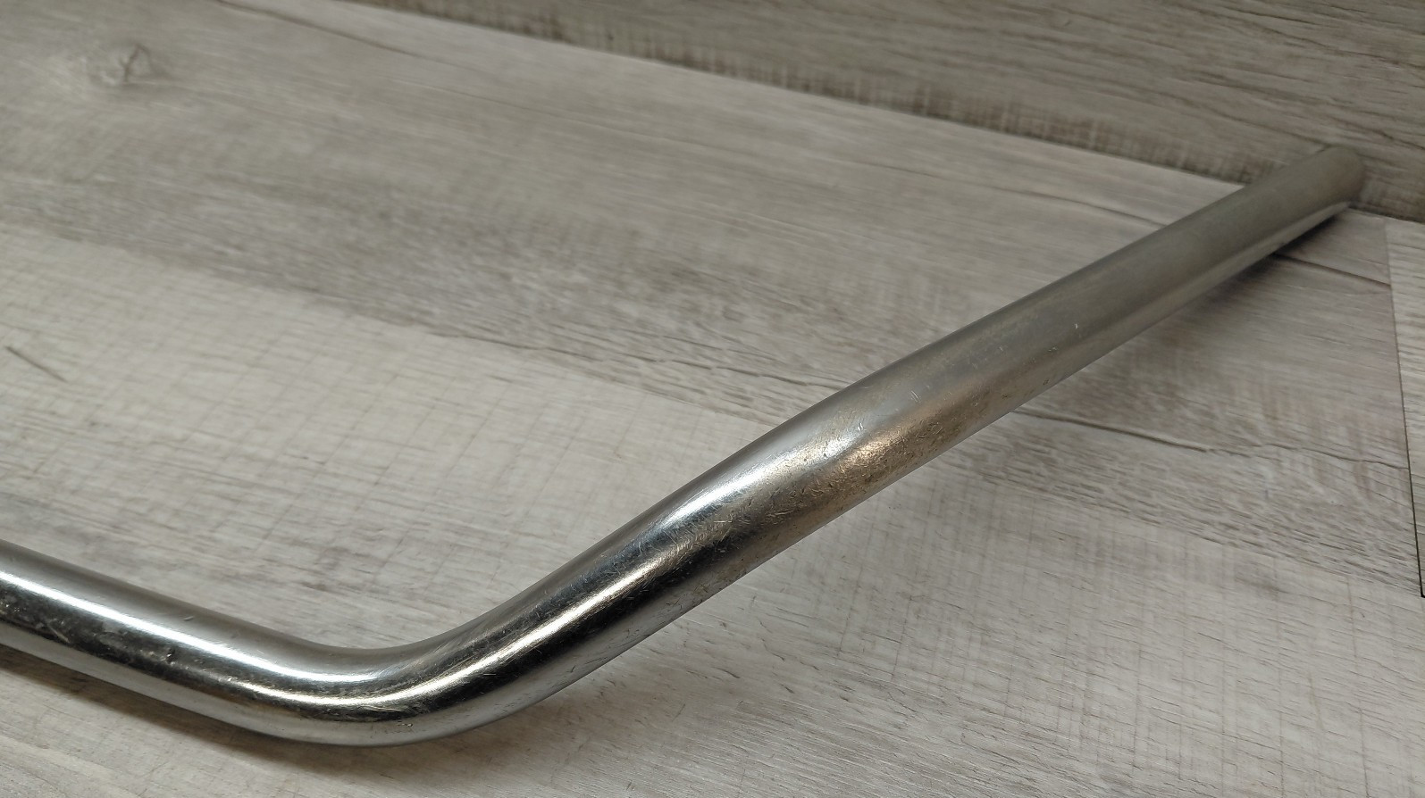 Vintage Steel Upright «U» Shaped Steel Bicycle Handlebar 27″ Wide 12.5 » Deep