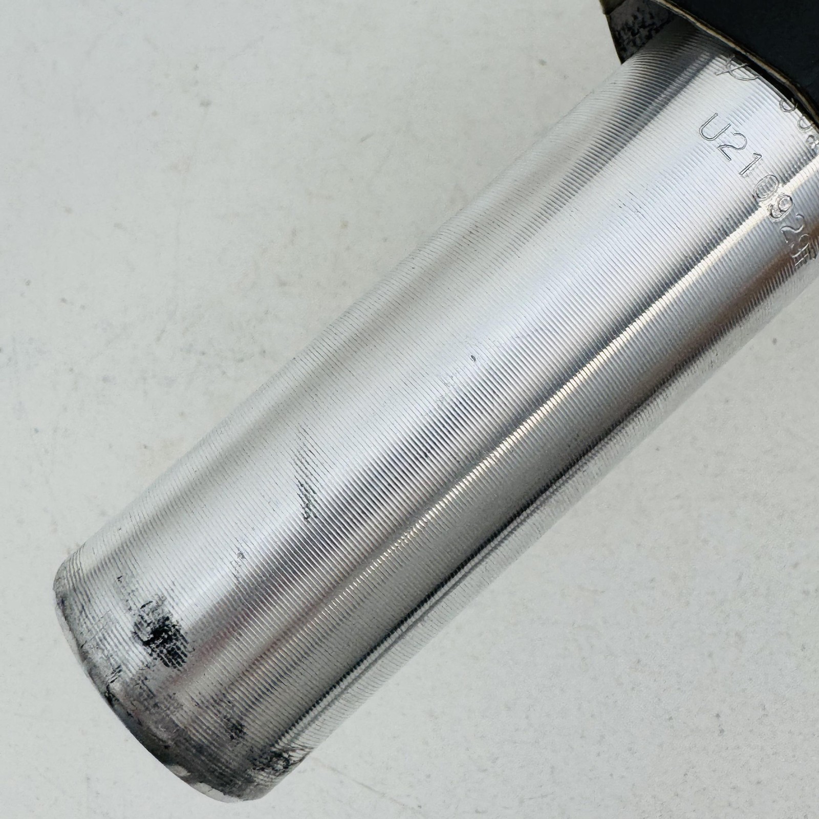 UNO SP-359 30.9mm Alloy Seatpost 350mm Silver Micro-Top Universal Bike MTB A96