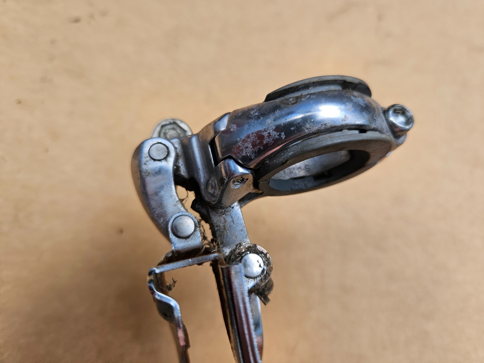 Shimano 105 Triple Front Derailleur 28.6mm Clamp Bottom Pull FD-5603 10sp