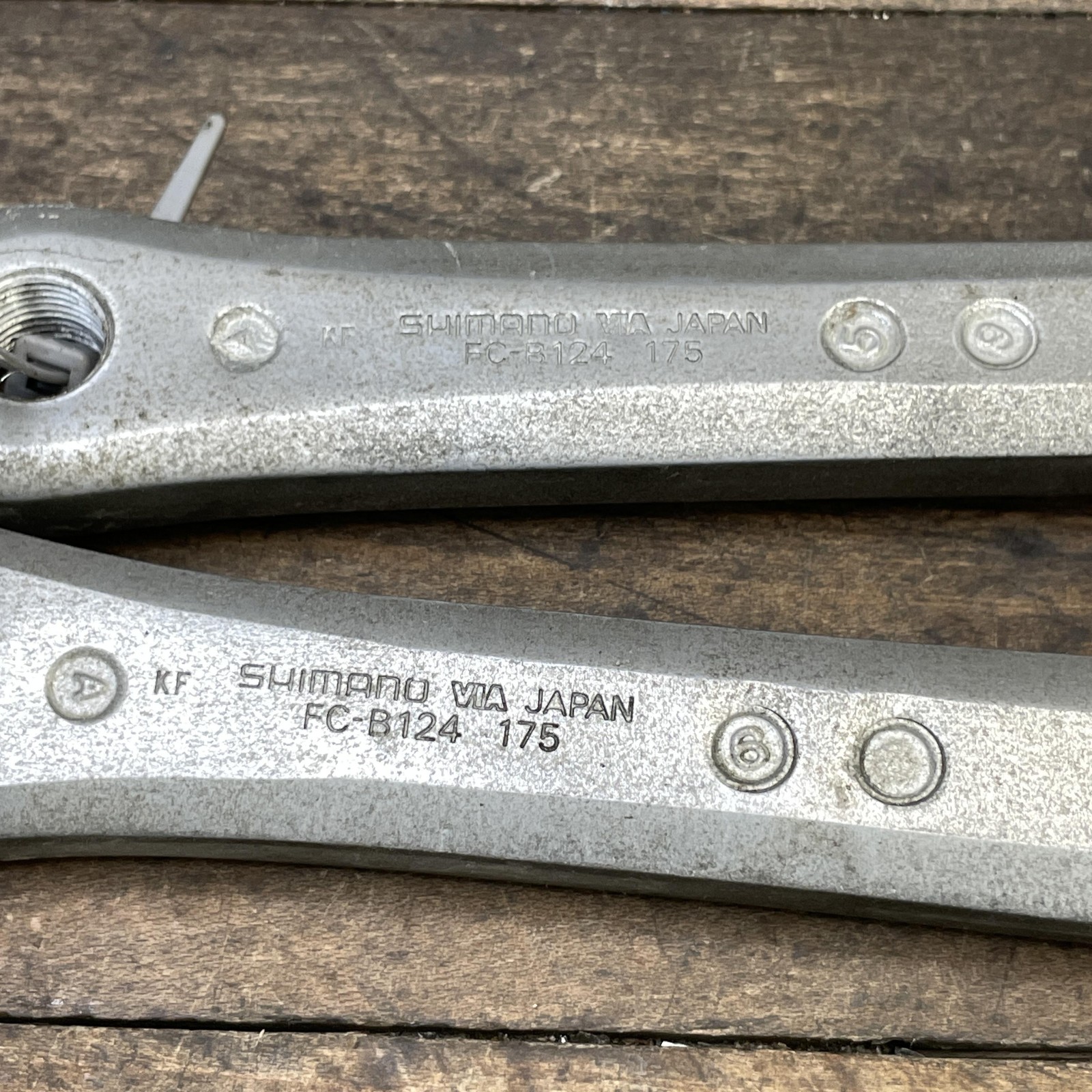 Vintage Shimano FC-B124 Crank Set 175 Mm 110 BCD Triple Japan Touring MTB