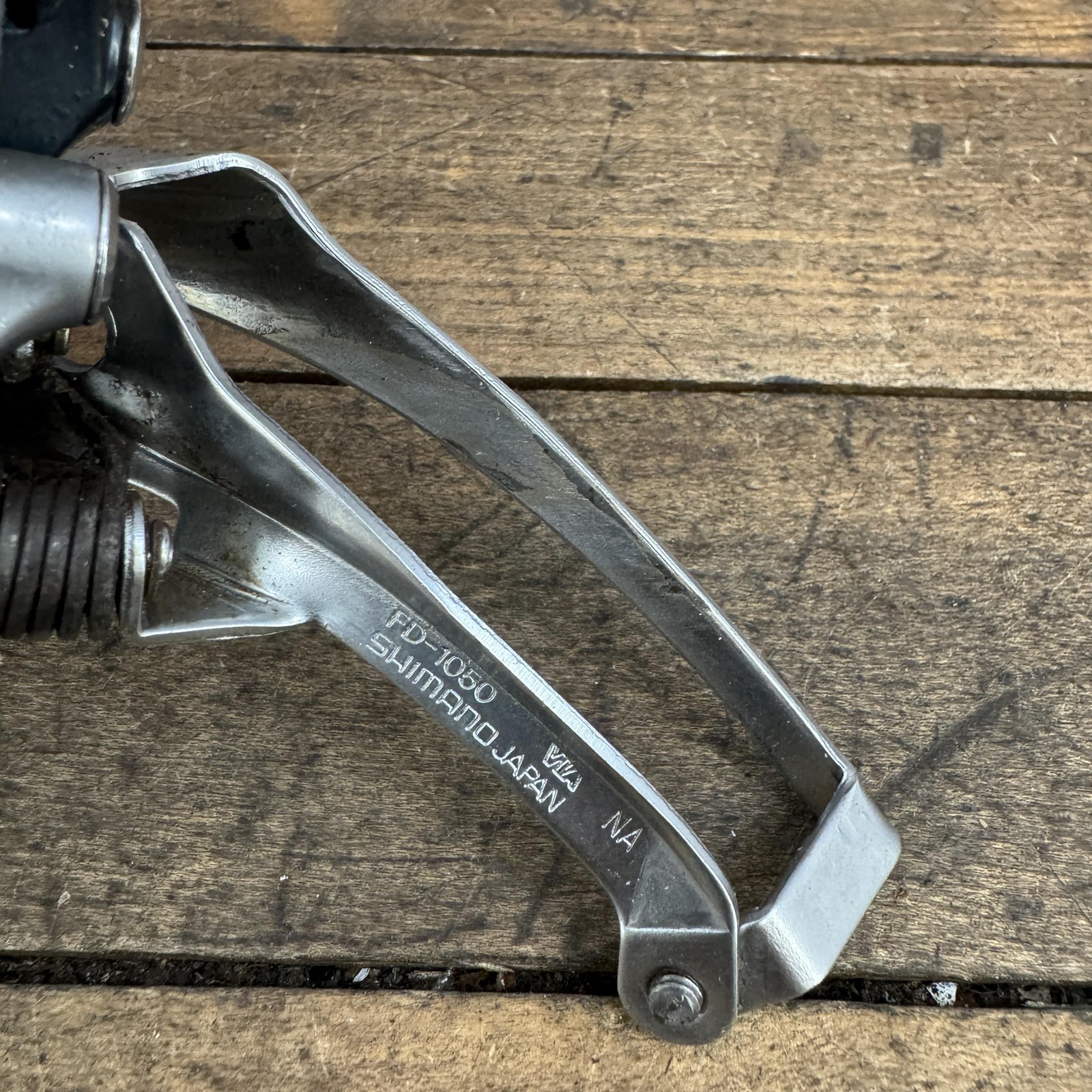 Vintage Shimano 105 FD-1050 Front Derailleur Braze-On Double Bottom Pull Japan