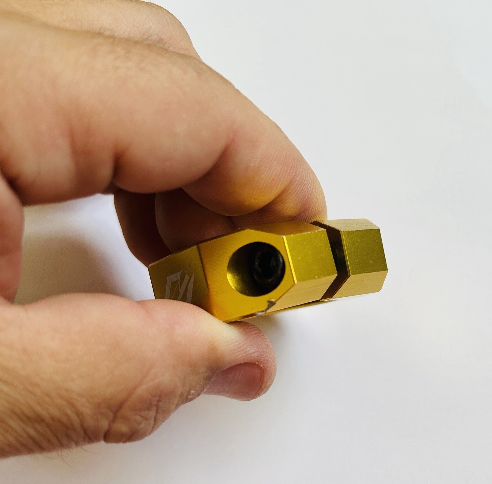 BMX TNT BICYCLES SEAT CLAMP (28.6, 31.8mm) GOLD – B-STOCK (HEAVILY DISCOUNTED)