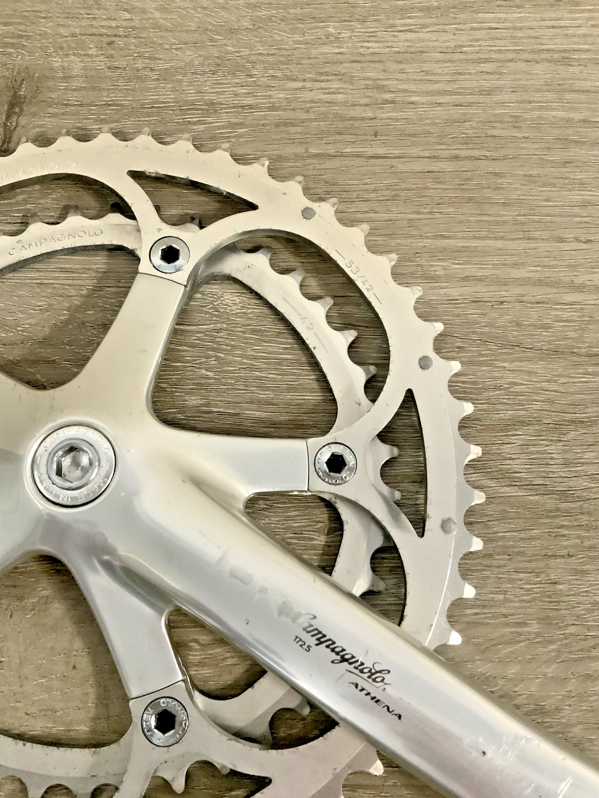CAMPAGNOLO VELOCE CRANKSET DOUBLE 172.5 MM ARMS 53-39 TOOTH 9 OR 10 SPEED