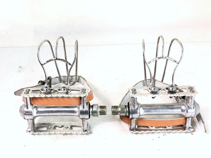 MKS Sylvan Touring Flat Pedals Silver Alloy Road Touring Bike Genuine