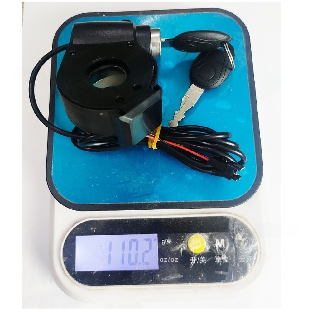 Electric Scooter Key Switch 5.3×2.25×8.8cm with Voltage Display and 1.7m Cable