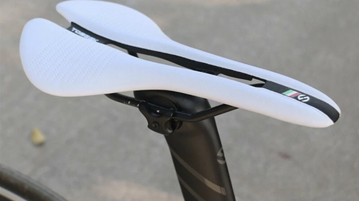 TOSEEK Bicycle Seat Saddle MTB Road Bike Saddles Mountain Bike Racing Saddles