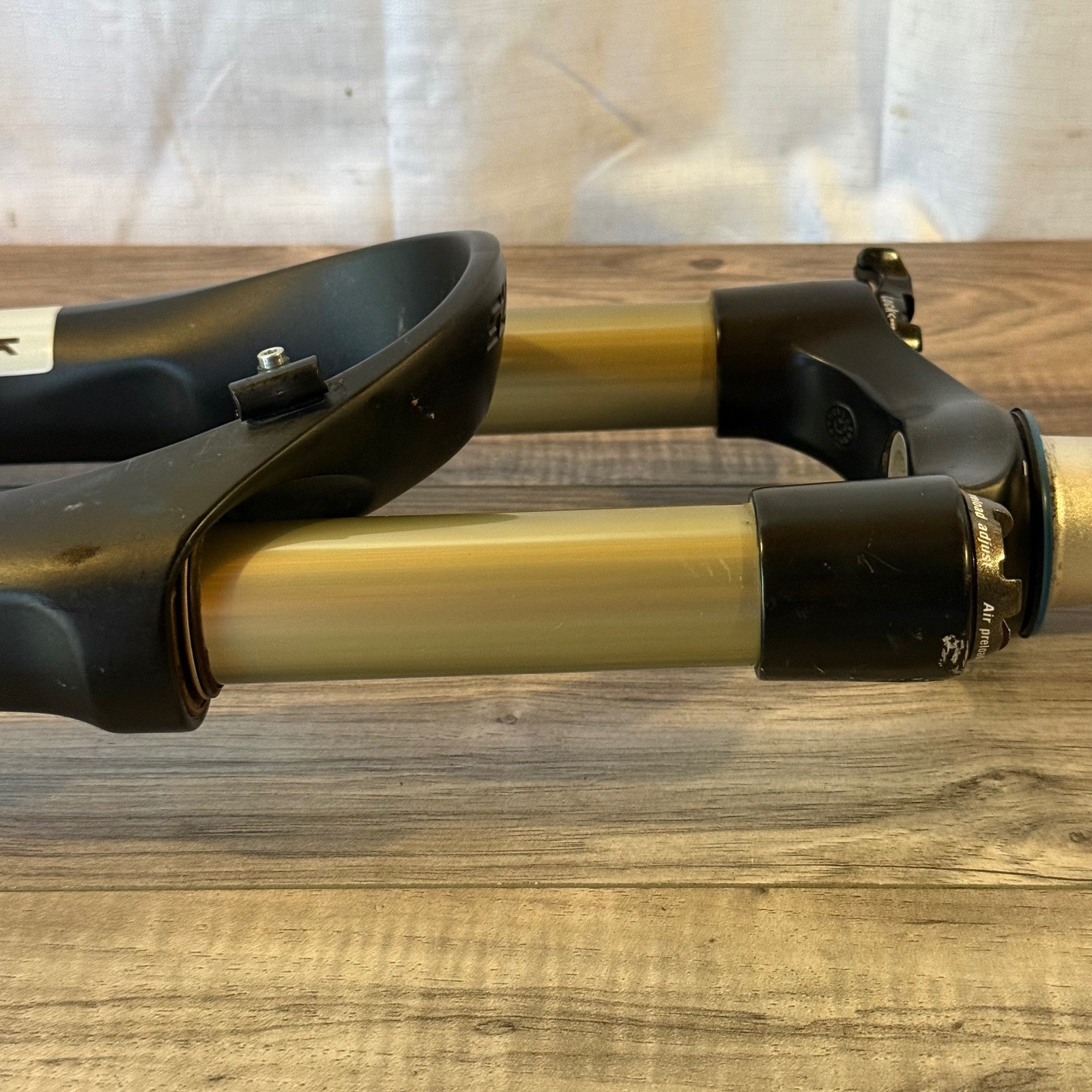 Marzocchi 320 LR 27.5 650b Fork 170 Taper Steerer 15mm x 100 Thru-Axle Non-Boost