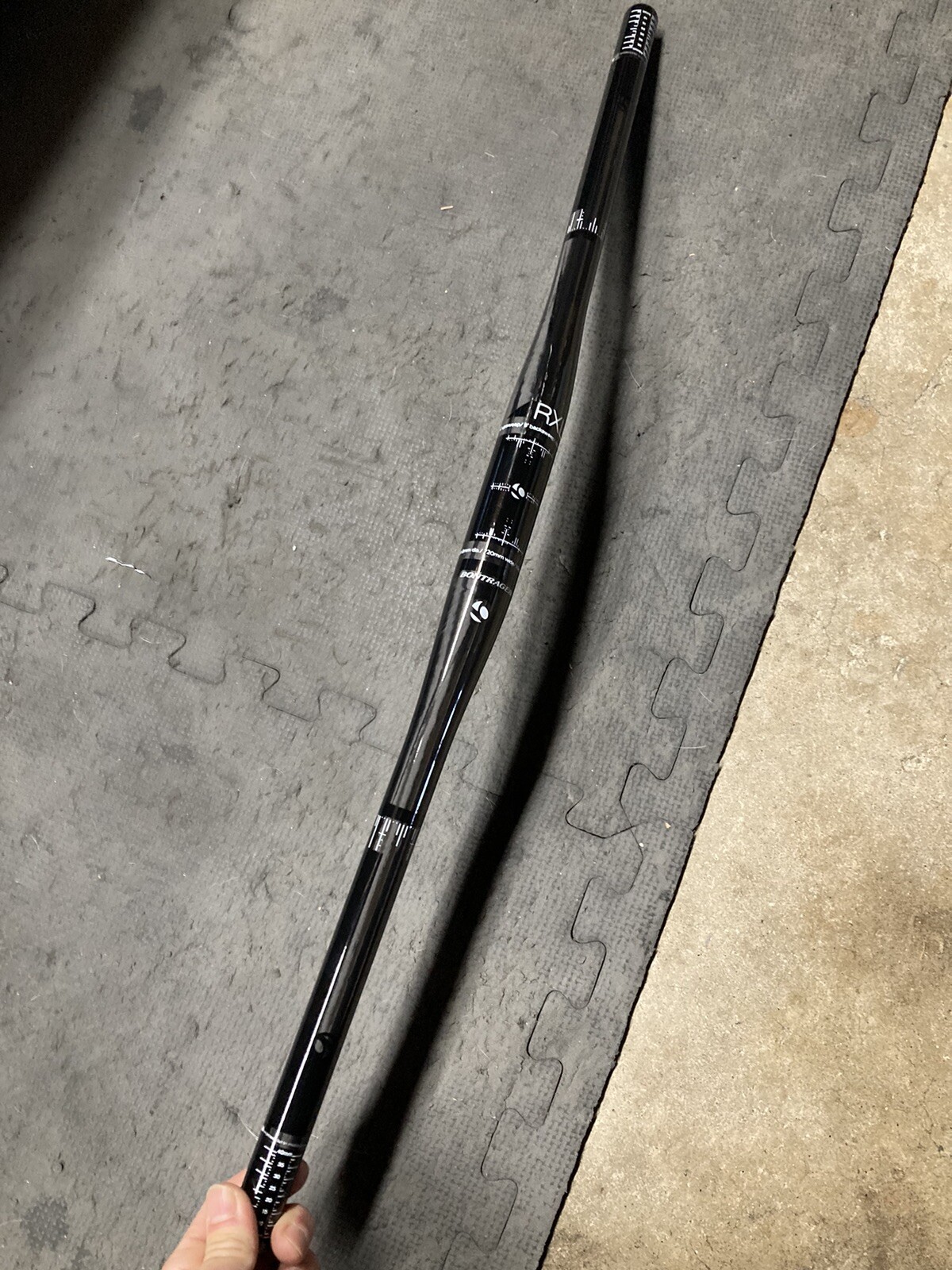 Bontrager RXL carbon fiber handlebar 31.8 x 720mm mountain bike flat bars