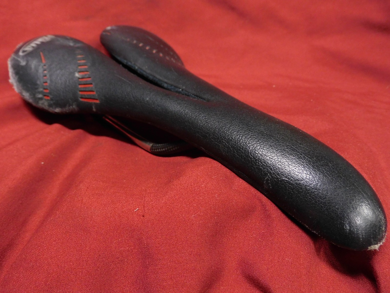 2003 Selle Italia Titanium Rails Flow Gel Saddle Made in Italy 185 grams