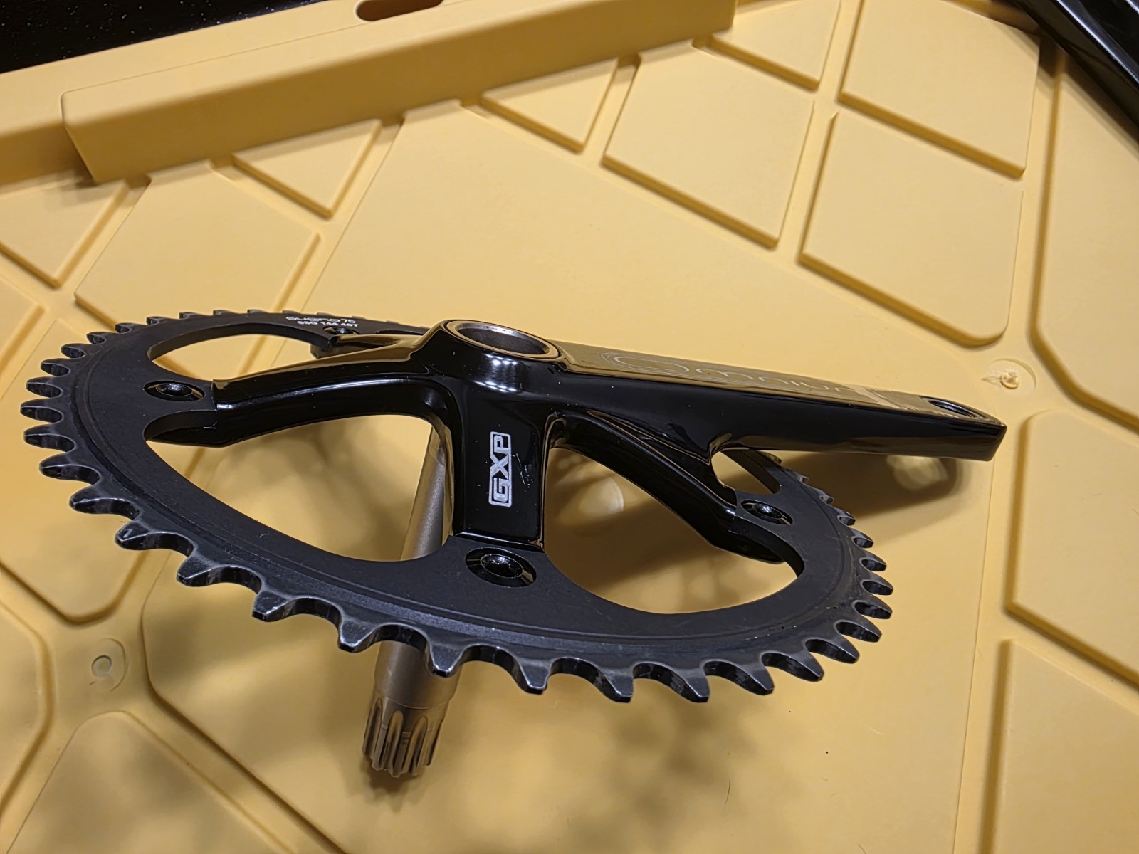 Sram Omnium Crankset 165mm, Track, Fixed Gear, Bike, 144 BCD Sugino Chainring