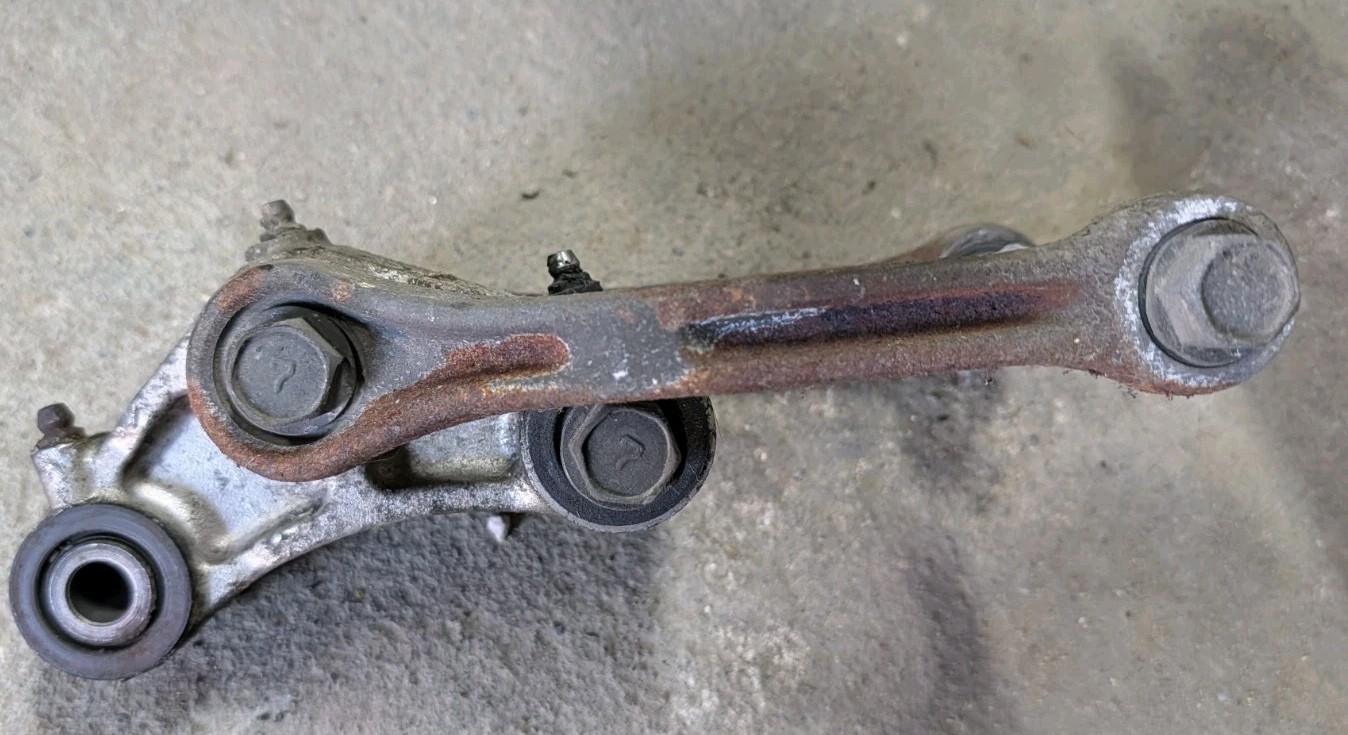 Kawasaki ZX-4 ZX400G Genuine OEM Rear Suspension Linkage Cushion Link 38k km