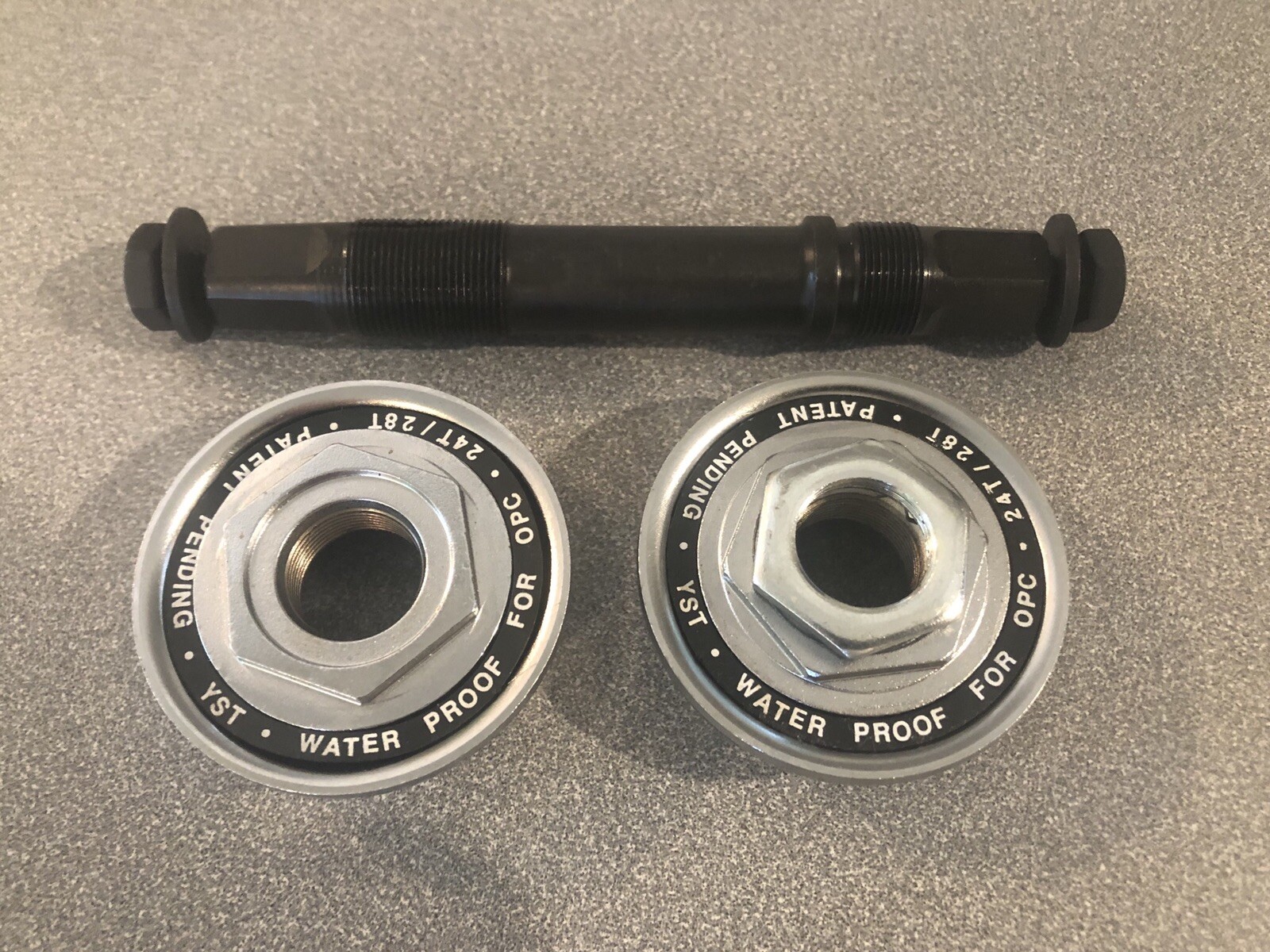 OLD SCHOOL BMX NEW YST AMERICAN BOTTOM BRACKET 122mm SPINDLE Square taper crank