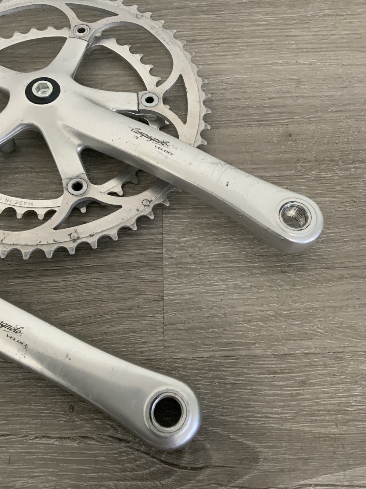 CAMPAGNOLO VELOCE CRANKSET DOUBLE 53-39TOOTH 175 MM ARM LENGTH ROOM FOR 3 RINGS