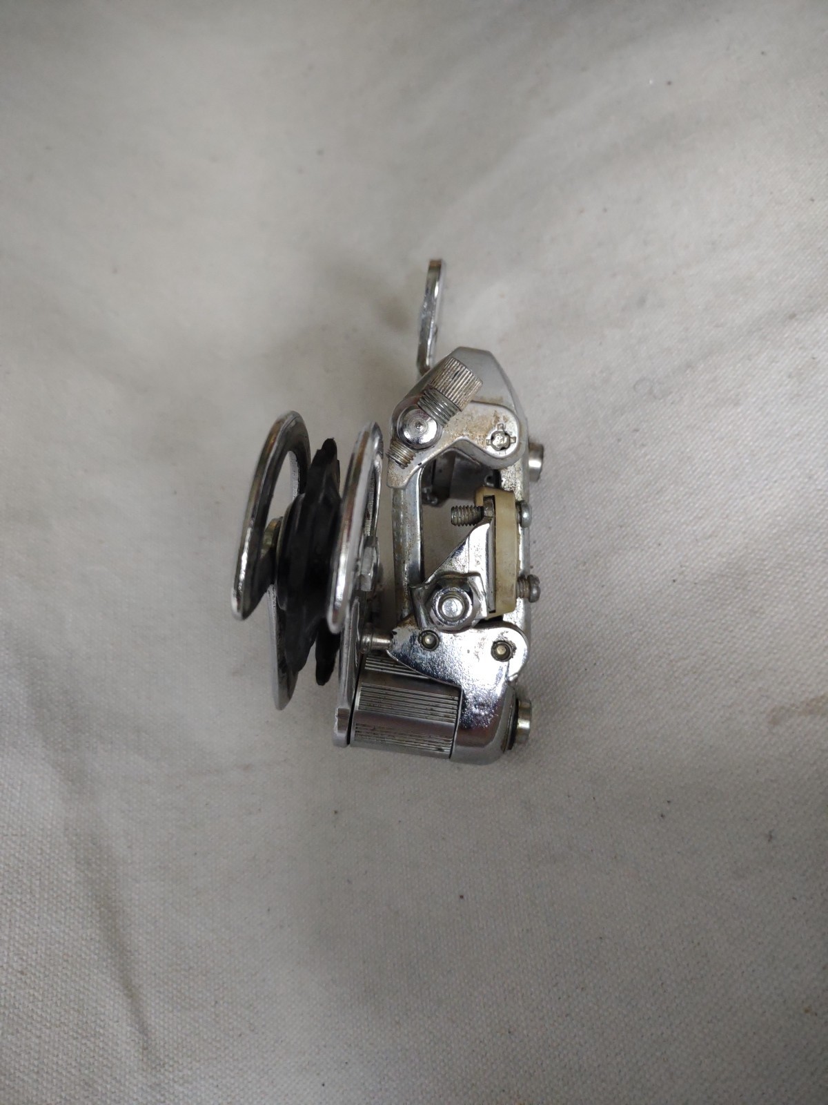 Vintage Shimano 400 Rear Derailleur Short Cage for 5/6/7 Speed Road Bikes