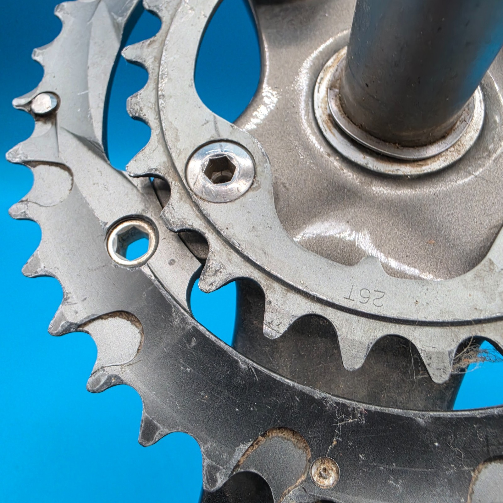 Powered by SRAM – Truvativ XX Double Carbon Fiber Crankset 175mm 39/26t 10sp g13