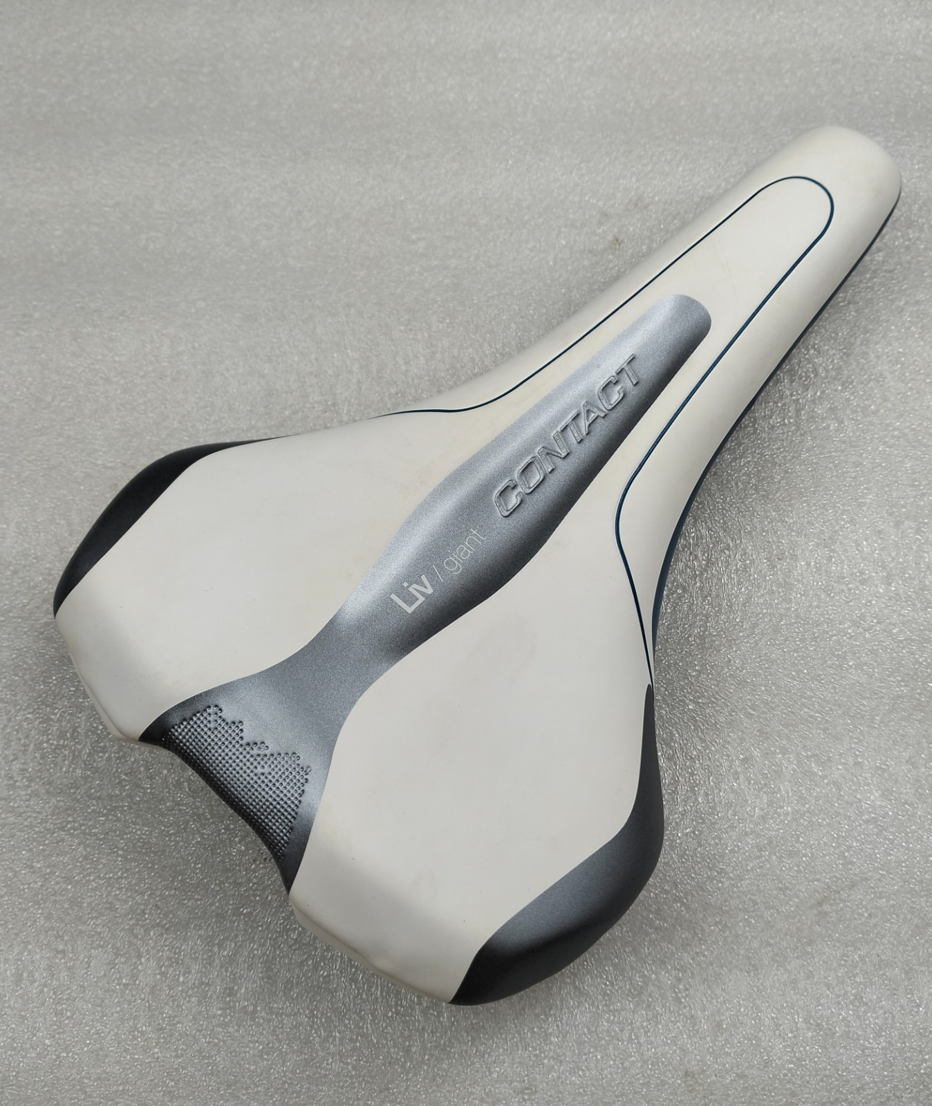 GIANT LIV CONTACT UPRIGHT PELVIC TILT SADDLE 270X160MM WHITE BLUE CRMO RAILS