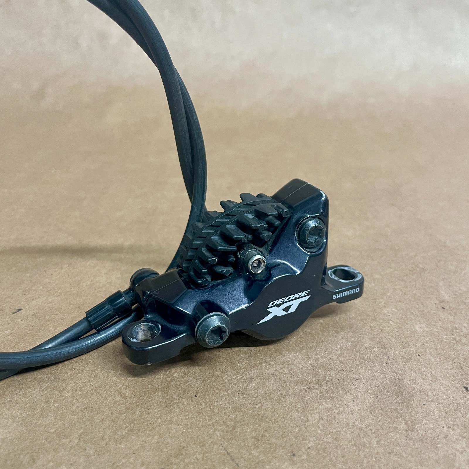Shimano Deore XT BR-M8100 Post Mount Hydraulic Brake Caliper 2 Piston Caliper