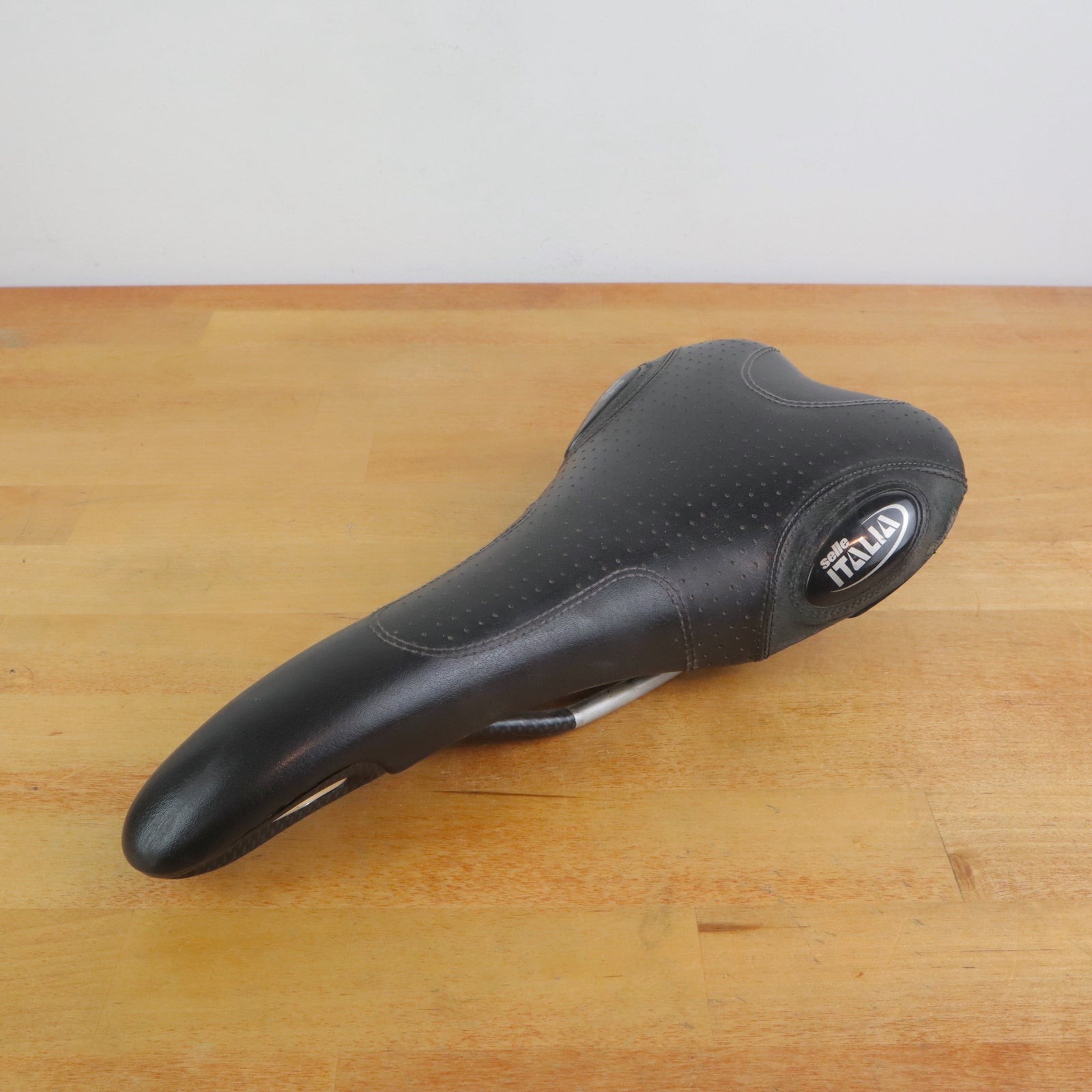 Selle Italia 134mm Wide Titanium Rail Road Bike Saddle