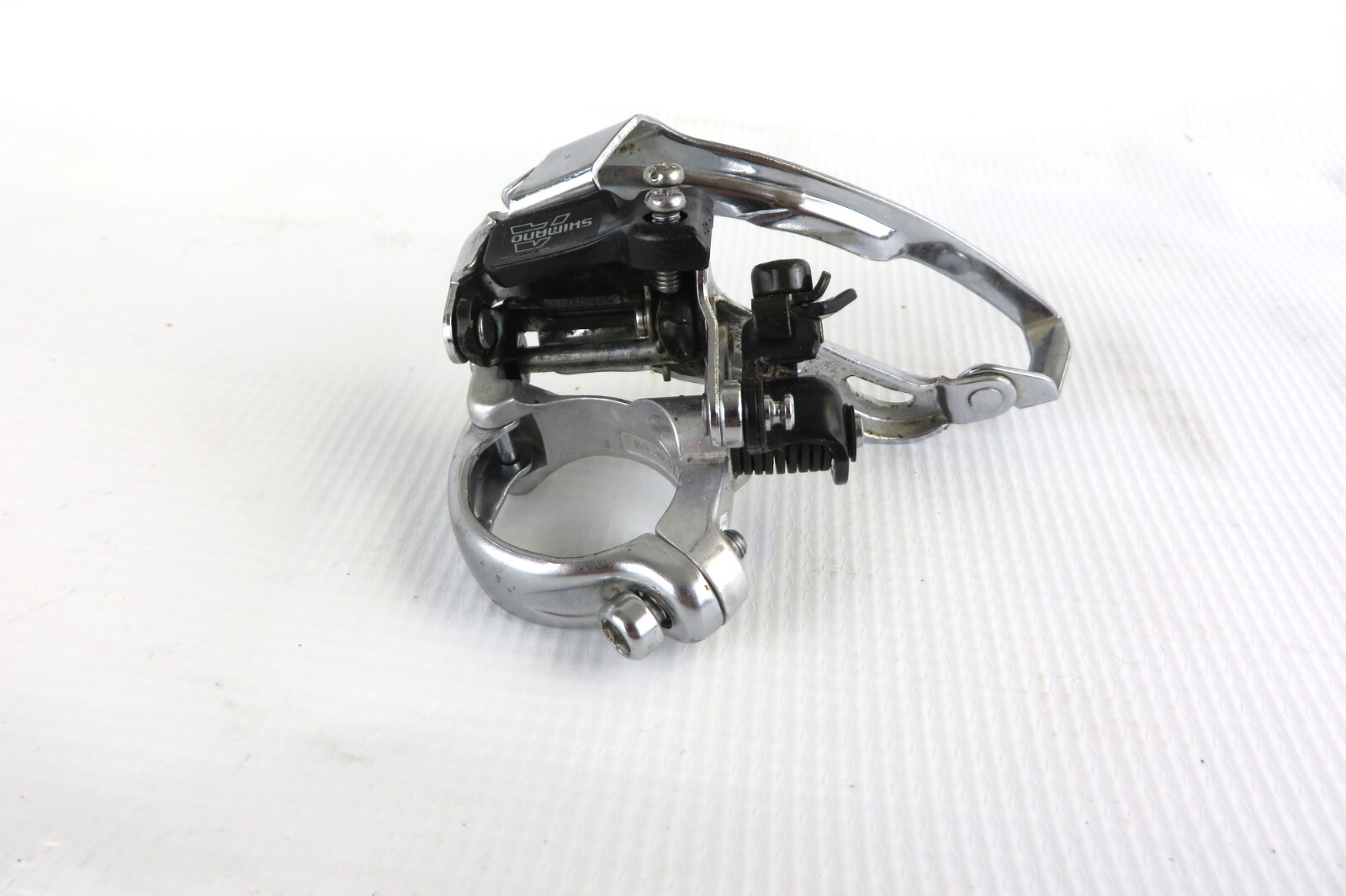 SHIMANO FRONT DERAILLEUR ALIVIO Triple FD-MC14 Bottom Pull Low Clamp 31.8mm 147g