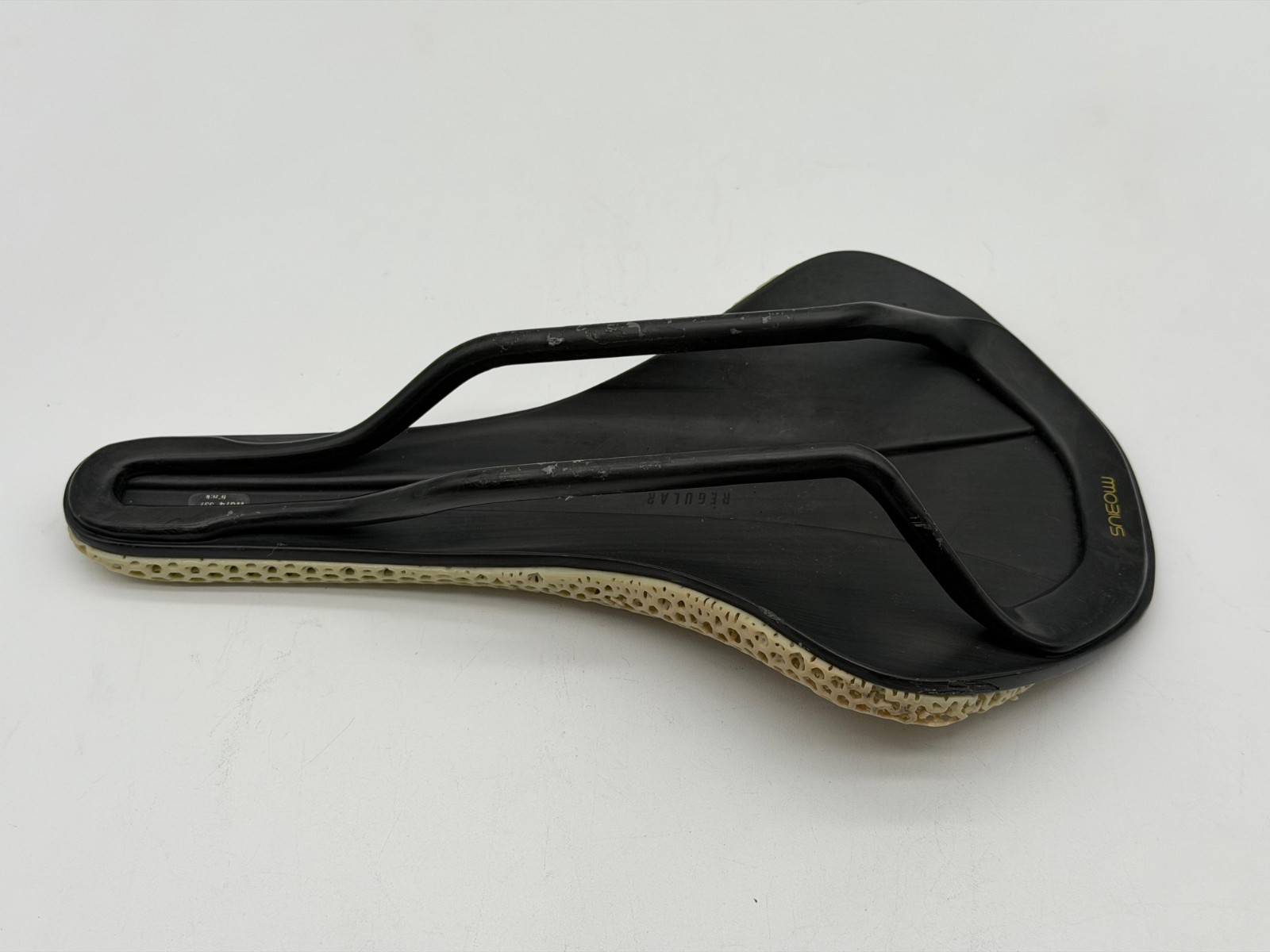 Fizik Versus EVO Adaptive 3D MOBIUS Printed Carbon Fiber Road Bike Saddle 139mm