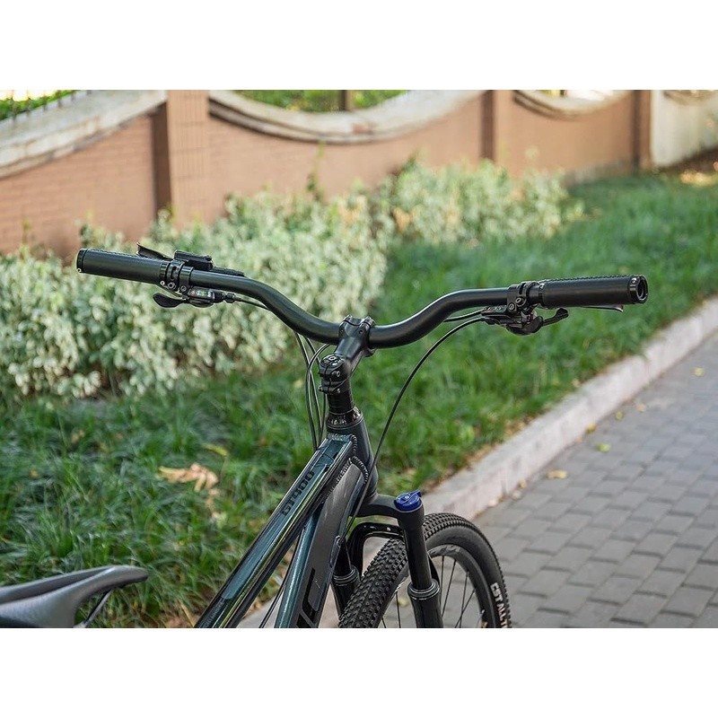 Modern Mountain Bike Handlebar 780mm Aluminum Ergonomic Non-slip Durable Design