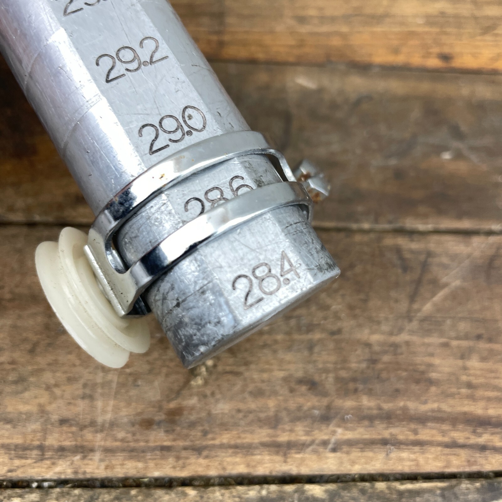 Vintage Suntour Downtube Cable Guide Pulley Clamp On 28.6 mm Road Bike C5