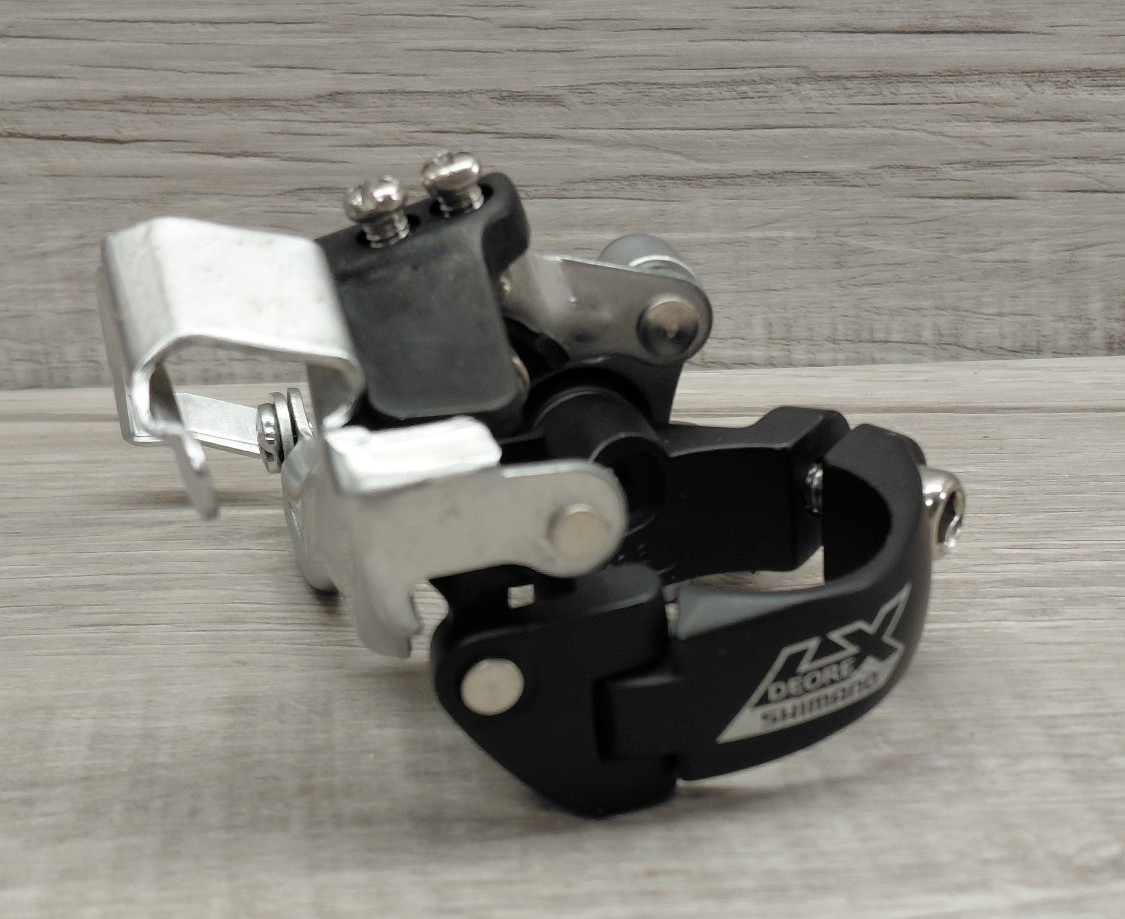Vintage Shimano Deore LX FD-M570 Front Derailleur 28.6mm Top Pull MTB Triple