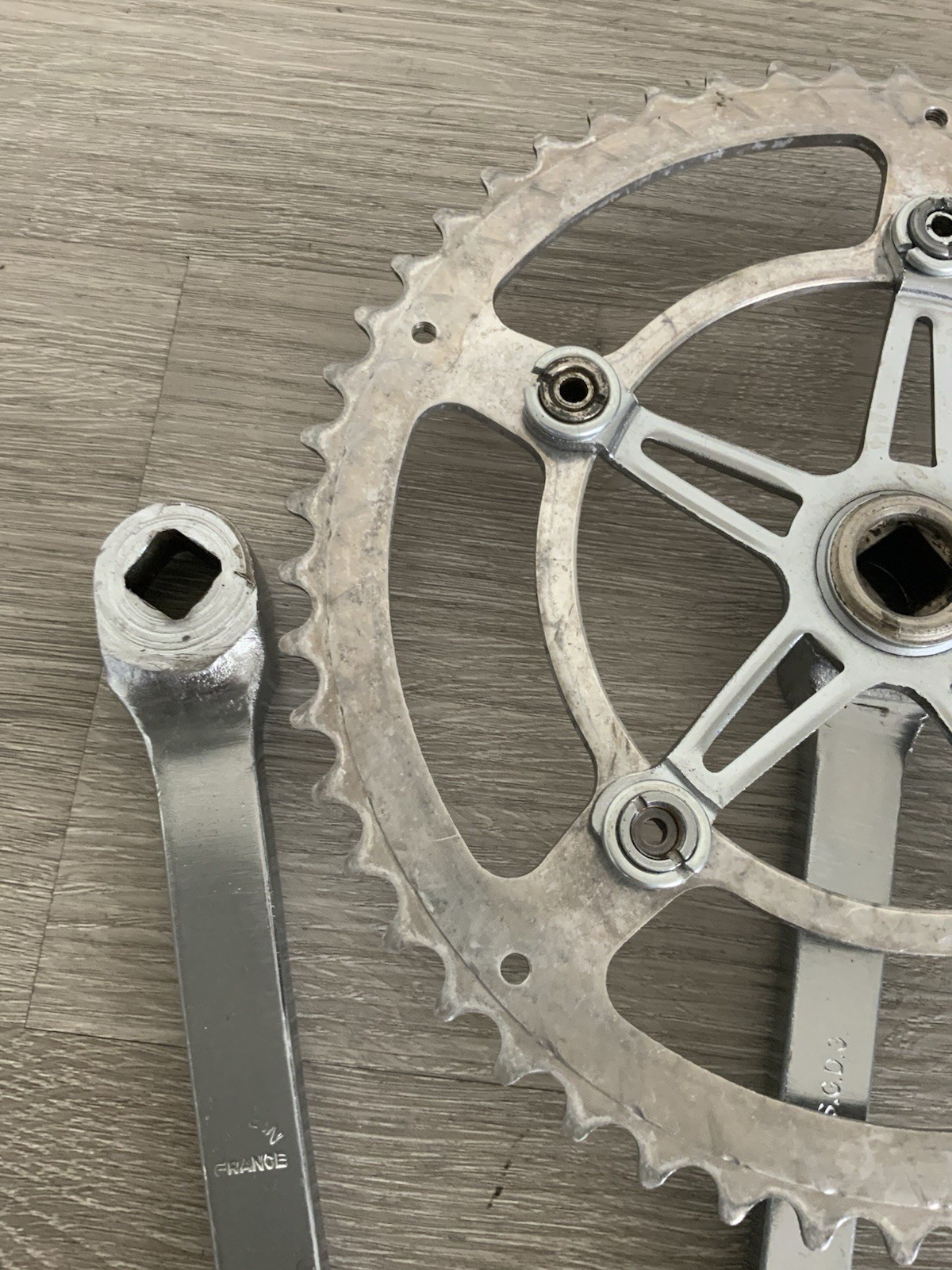 NERVAR SPORT CRANKSET SINGLE 52 CM ROOM FOR A DOUBLE 128 BCD SQUARE TAPER 9/16