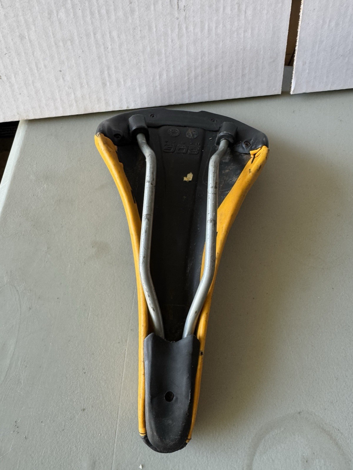 Vintage SDG USA Bel-Air Bike Seat Saddle BMX Mountain Bike Yellow Black