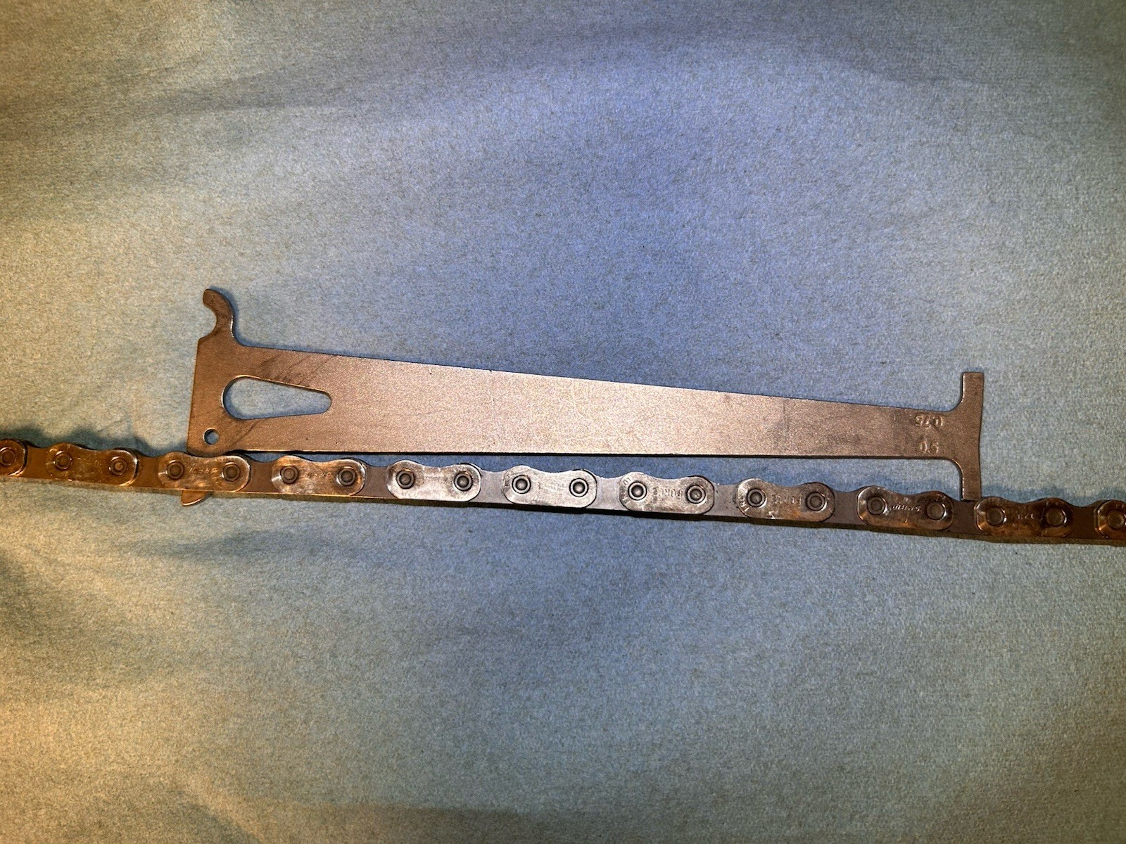 SRAM Force 12 Speed Flat Top Chain 106 Links Excellent Condition With Quick Link