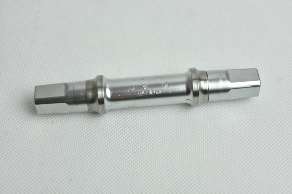 SHIMANO 600ex D-3L spindle square taper ! 68 x 116mm ! NOS – never used