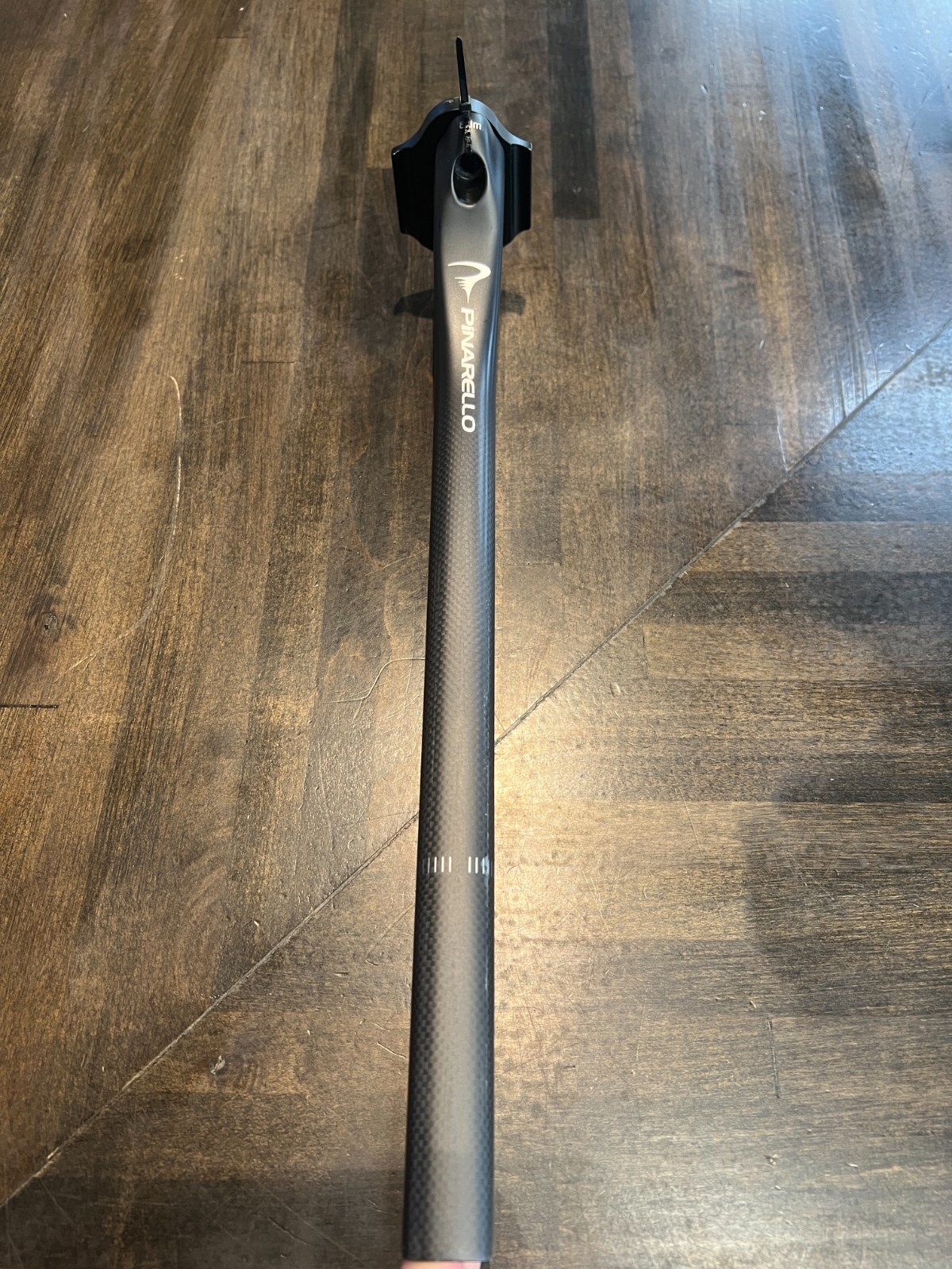 Pinarello Dogma F8/F10/F12 White 350mm 25mm Setback Carbon Bike Seatpost (Black)