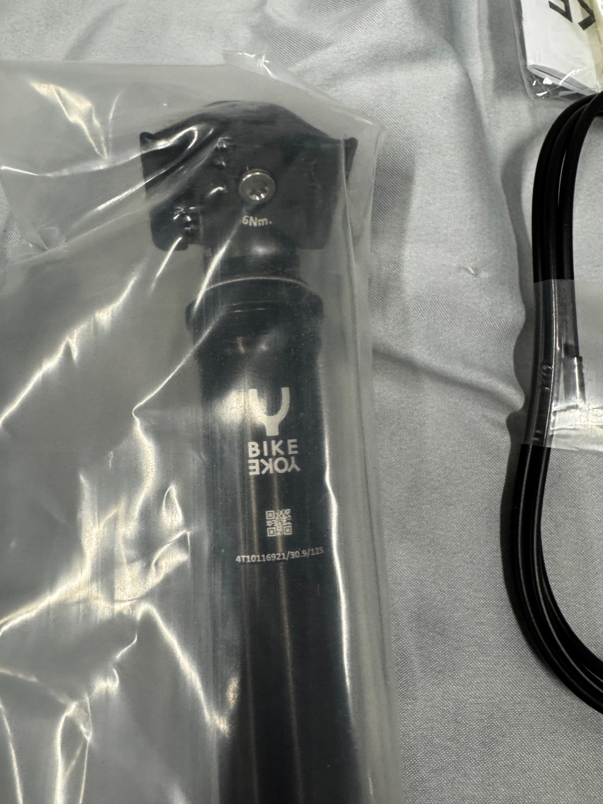 Bike Yoke Divine SL 125mm Dropper Seatpost Post without Remote 30.9 x 400mm